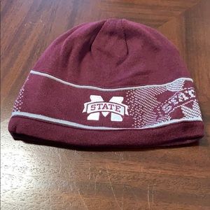 Reversible Miss. State Fleece/Knit Maroon Beanie